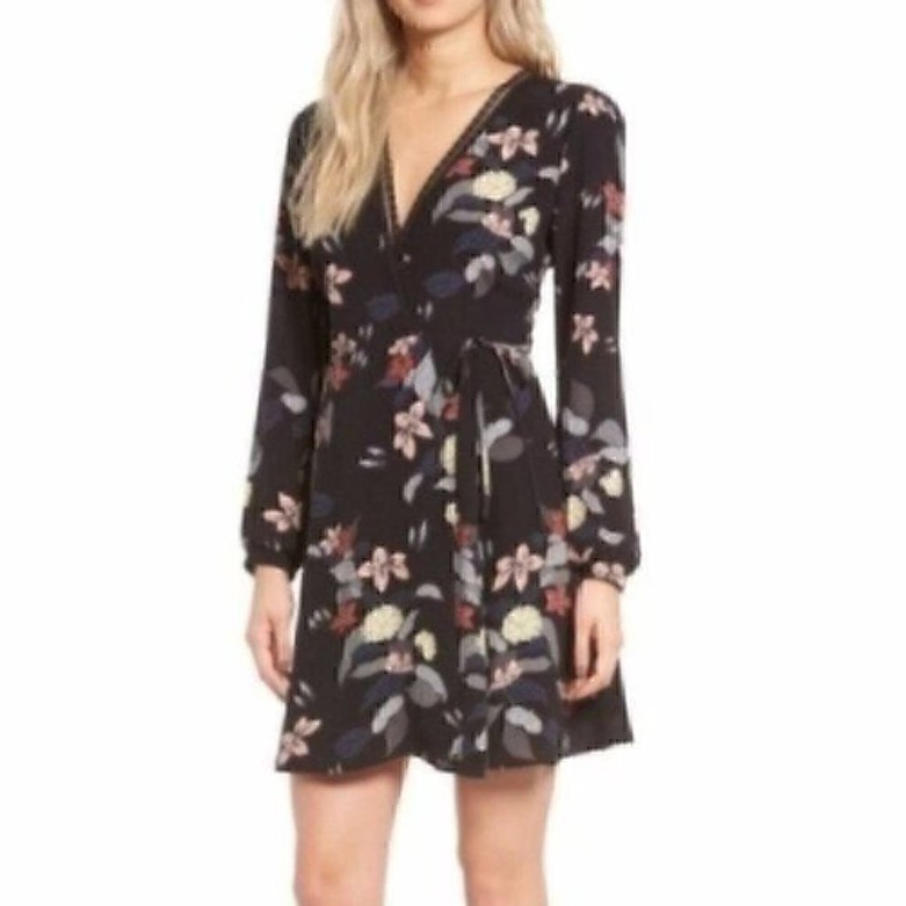 NWT ASTR Wrap Dress Black Floral